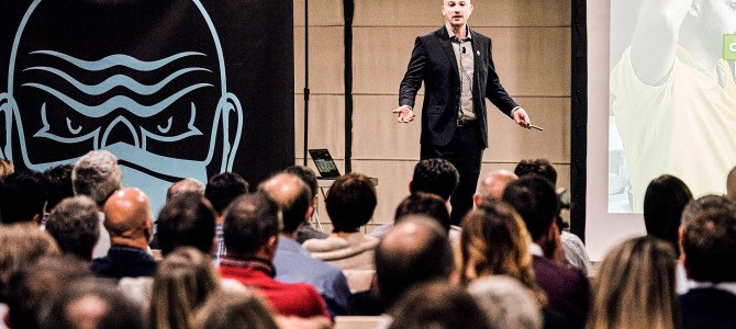 TENERE CORSI MI FA SCHIFO!